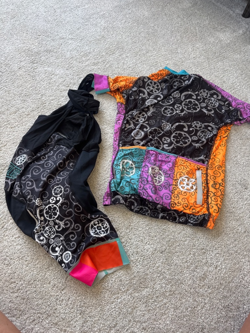 Women’s Cycology Cycling Kit small - Picture 2 of 5